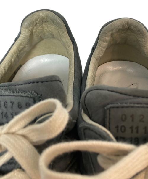 Maison Margiela（メゾンマルジェラ）Maison Margiela (メゾンマルジェラ) ペイント レプリカスニーカー　イタリア製　40　 グレー サイズ:40の古着・服飾アイテム