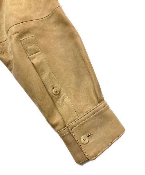 AURALEE（オーラリー）AURALEE (オーラリー) NUBUCK LEATHER BIG SHIRTS ヌバックレザービッグシャツ ブラウン サイズ:４の古着・服飾アイテム