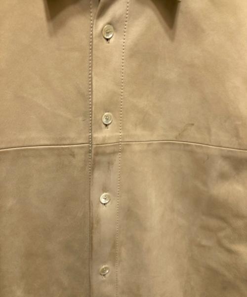 AURALEE（オーラリー）AURALEE (オーラリー) NUBUCK LEATHER BIG SHIRTS ヌバックレザービッグシャツ ブラウン サイズ:４の古着・服飾アイテム