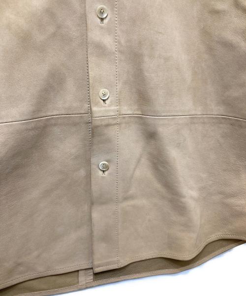 AURALEE（オーラリー）AURALEE (オーラリー) NUBUCK LEATHER BIG SHIRTS ヌバックレザービッグシャツ ブラウン サイズ:４の古着・服飾アイテム