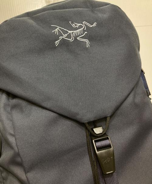 ARC'TERYX（アークテリクス）ARC'TERYX (アークテリクス) MANTIS 20バックパック / X000006933 ネイビーの古着・服飾アイテム