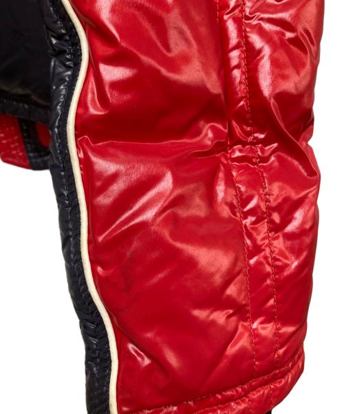 MONCLER（モンクレール）MONCLER (モンクレール) ダウンジャケット レッド サイズ:3の古着・服飾アイテム