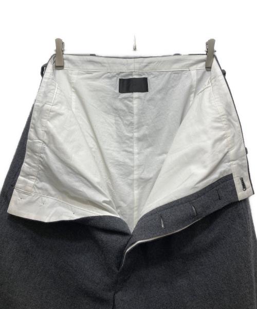 PRY（プライ）PRY (プライ) Washed Serge Sarouel Wide Pants(ウォッシュドサージサルエルワイドパンツ)　　PRY-25-019 グレー サイズ:2の古着・服飾アイテム