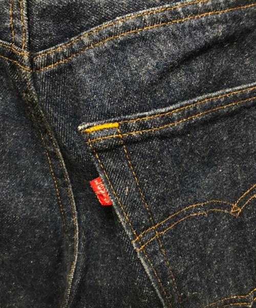 LEVI'S（リーバイス）LEVI'S (リーバイス) 80‘S 501デニムパンツ　USA製　 1983年製 脇割・ボタン裏532 インディゴ サイズ:Ｗ33Ｌ33の古着・服飾アイテム