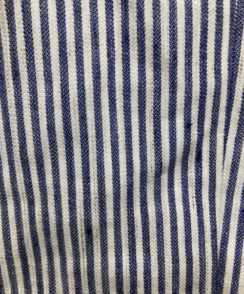 BRUNELLO CUCINELLI（ブルネロクチネリ）BRUNELLO CUCINELLI (ブルネロクチネリ) 段返り3B ストライプ柄 テーラードジャケット　イタリア製 ホワイト×ネイビー サイズ:52の古着・服飾アイテム