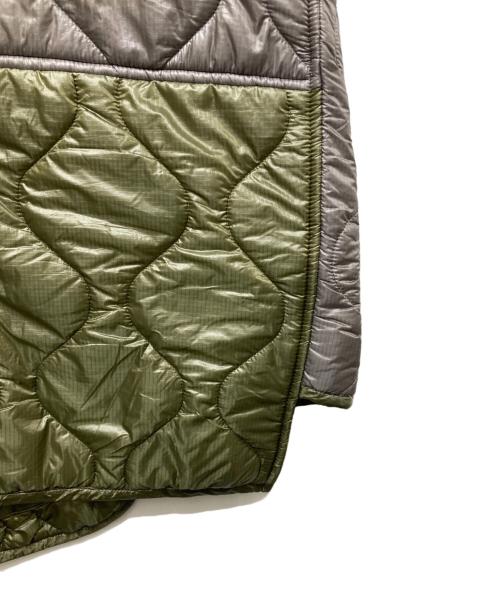 COMME des GARCONS HOMME DEUX（コムデギャルソン オム ドゥ）COMME des GARCONS HOMME DEUX (コムデギャルソン オム ドゥ) キルティング ジップアップナイロンベスト　25AW / AD2025　DP-V021 オリーブ サイズ:Mの古着・服飾アイテム