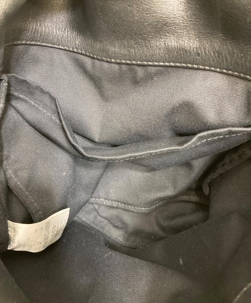 CCU（シーシーユー）CCU (シーシーユー) FLAP SHOULDER BAG/フラップショルダーバッグ ブラックの古着・服飾アイテム