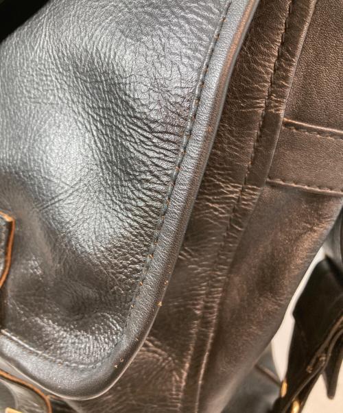 CCU（シーシーユー）CCU (シーシーユー) FLAP SHOULDER BAG/フラップショルダーバッグ ブラックの古着・服飾アイテム