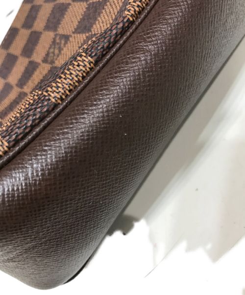 LOUIS VUITTON（ルイ ヴィトン）LOUIS VUITTON (ルイ ヴィトン) トゥルース・メイクアップ/ポーチ/ダミエ/N51982 ブラウンの古着・服飾アイテム