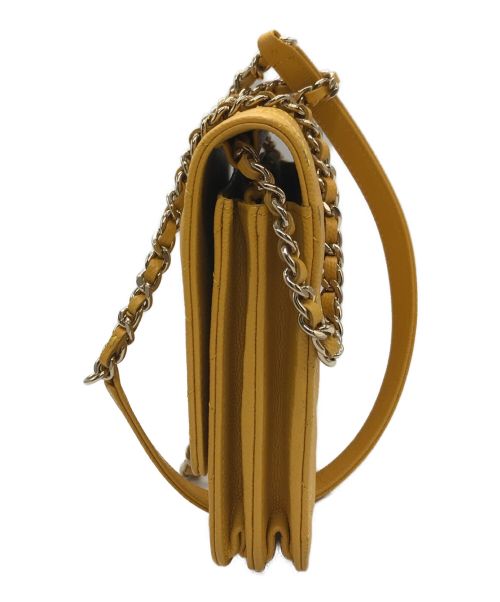 CHANEL（シャネル）CHANEL (シャネル) マトラッセチェーンショルダーウォレット/キャビアスキン/A84310 イエローの古着・服飾アイテム