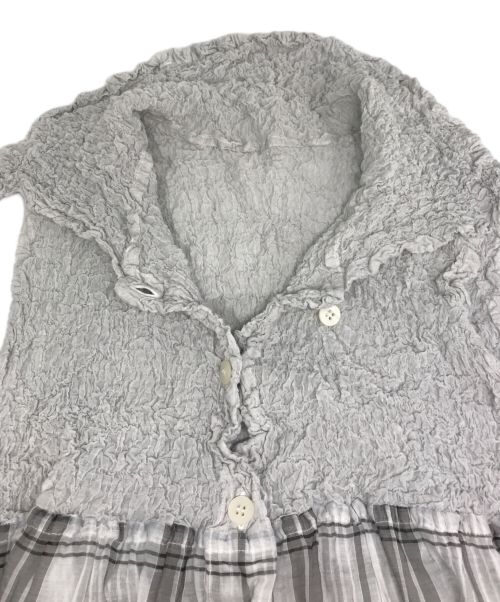 me ISSEY MIYAKE（ミーイッセイ ミヤケ）me ISSEY MIYAKE (ミーイッセイ ミヤケ) カリフラワーチェックノースリーブワンピース グレー サイズ:-の古着・服飾アイテム