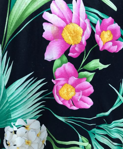 LEONARD（レオナール）LEONARD (レオナール) 花柄ワンピース ブラック サイズ:LLの古着・服飾アイテム