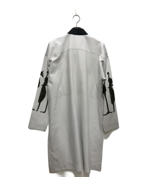 HOMME PLISSE ISSEY MIYAKE（オム プリッセ イッセイ ミヤケ）HOMME PLISSE ISSEY MIYAKE (オムプリッセ イッセイ ミヤケ) PRESS PRINT SHIRT/プレスプリントシャツ/20AWコレクション グレー×ブラック サイズ:3の古着・服飾アイテム