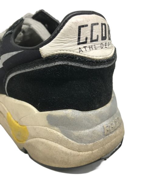 GOLDEN GOOSE（ゴールデングース）GOLDEN GOOSE (ゴールデングース) ランニングハイテクスニーカー ブラック サイズ:35の古着・服飾アイテム