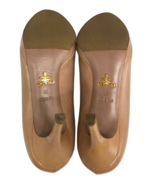 PRADA（プラダ）PRADA (プラダ) ヒールパンプス ベージュ サイズ:36の古着・服飾アイテム