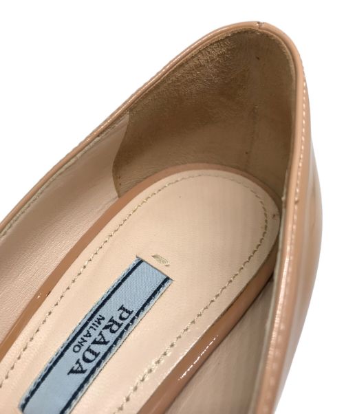 PRADA（プラダ）PRADA (プラダ) ヒールパンプス ベージュ サイズ:36の古着・服飾アイテム