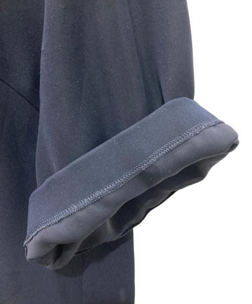 ENFOLD（エンフォルド）ENFOLD (エンフォルド) ライトダブルサテン ロールUP Tシャツ ネイビー サイズ:38の古着・服飾アイテム