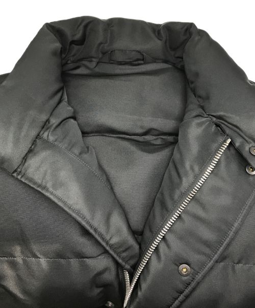 ALEXANDER McQUEEN（アレキサンダーマックイーン）ALEXANDER McQUEEN (アレキサンダーマックイーン) バックロゴプリント ナイロンダウンベスト ブラック サイズ:48の古着・服飾アイテム