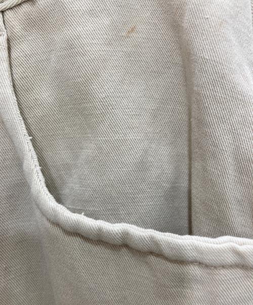 FARAH（ファーラー）FARAH (ファーラー) Two Tuck Wide Tapered Pants ベージュ サイズ:30の古着・服飾アイテム