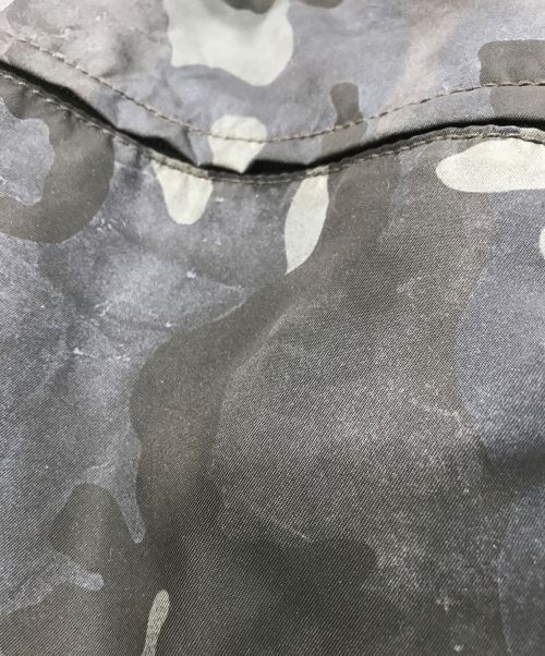 PRADA（プラダ）PRADA (プラダ) TESSUTO CAMOUFL/テスートカムフラ ネイビーの古着・服飾アイテム