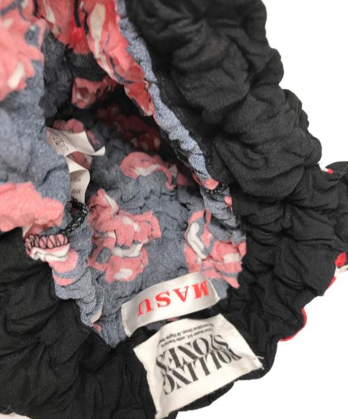 masu（エムエーエスユー）masu (エムエーエスユー) THE ROLLING STONES (ザ ローリングストーンズ) TONGUE AND LIPS POPCORN BAG/コラボバッグ ブラック×レッドの古着・服飾アイテム