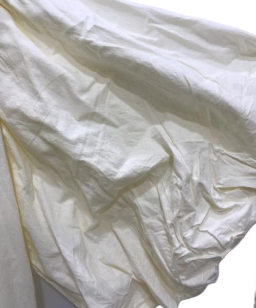 CASA FLINE（カーサフライン）CASA FLINE (カーサフライン) ワンピース ベージュ サイズ:FREEの古着・服飾アイテム