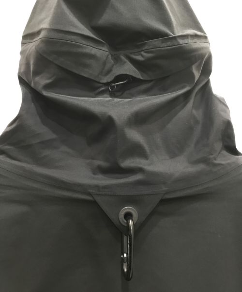 WHITE MOUNTAINEERING（ホワイトマウンテ二アニング）WHITE MOUNTAINEERING (ホワイトマウンテ二アニング) JERSEY LIGHT PARKA/ジャージーライトパーカー ブラック サイズ:4の古着・服飾アイテム