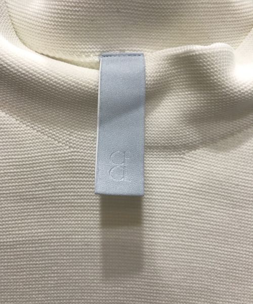 CFCL（シーエフシーエル）CFCL (シーエフシーエル) ガーターロングロングスリーブTシャツ ホワイト サイズ:１の古着・服飾アイテム