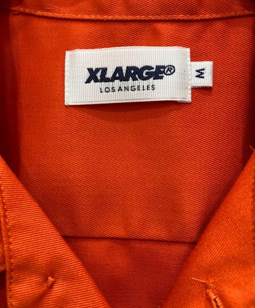X-LARGE（エクストララージ）X-LARGE (エクストララージ) 半袖シャツ オレンジ サイズ:Mの古着・服飾アイテム