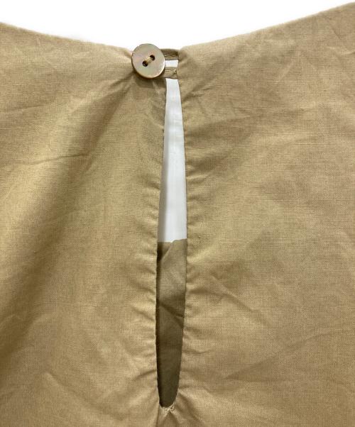 mizuiro-ind（ミズイロインド）mizuiro-ind (ミズイロインド) ノースリーブワンピース ベージュ サイズ:Freeの古着・服飾アイテム