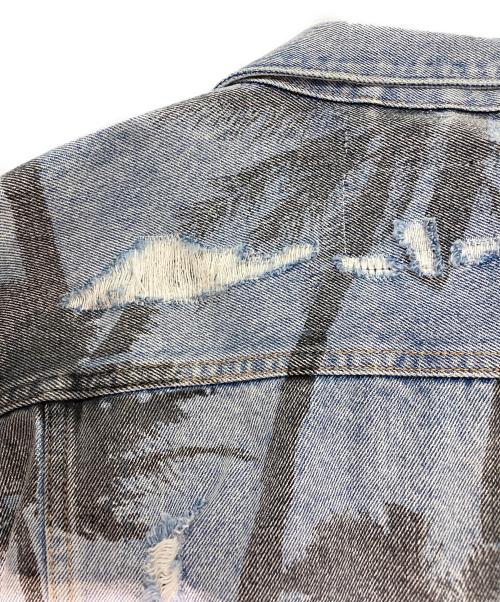 GUESS（ゲス）GUESS (ゲス) ダメージ加工デニムジャケット インディゴ サイズ:Ｍの古着・服飾アイテム