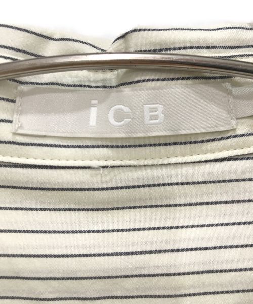 icB（アイシービー）icB (アイシービー) 【洗える】CRySiタイプライター ロングシャツ ホワイト サイズ:4 未使用品の古着・服飾アイテム