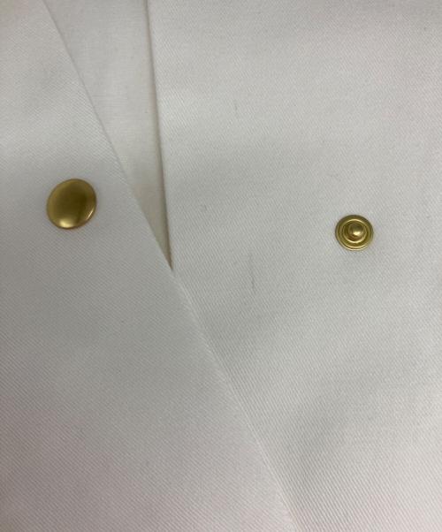 HERENCIA（ヘレンチア）HERENCIA (ヘレンチア) ドットボタン デニムジレ ホワイト サイズ:SIZE38 未使用品の古着・服飾アイテム