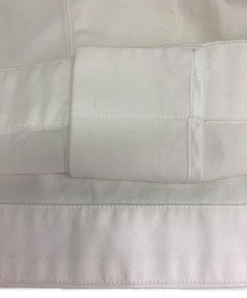 HERENCIA（ヘレンチア）HERENCIA (ヘレンチア) ドットボタン デニムジレ ホワイト サイズ:SIZE38 未使用品の古着・服飾アイテム