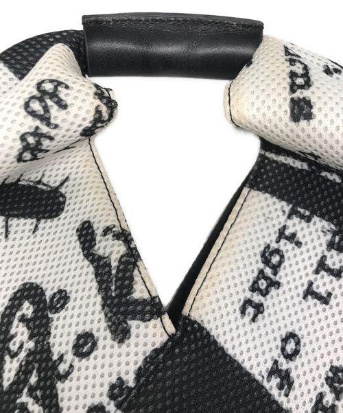 MM6 Maison Margiela（エムエムシックスメゾンマルジェラ）MM6 Maison Margiela (エムエムシックス メゾンマルジェラ) ジャパニーズトートスモールバッグ ブラック×ホワイトの古着・服飾アイテム