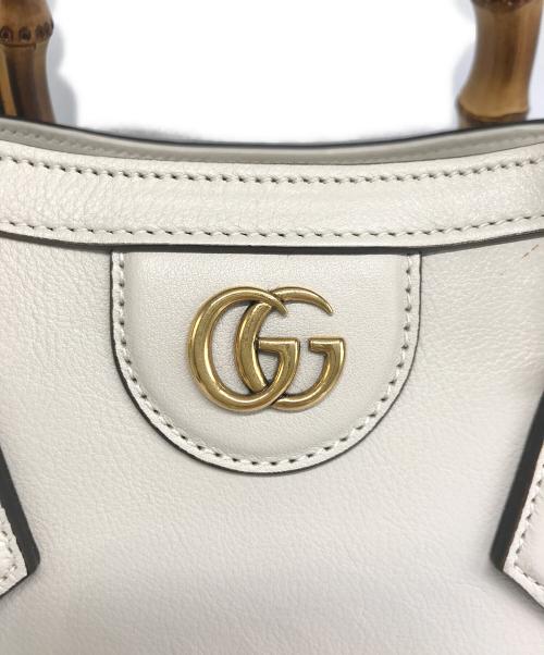 GUCCI（グッチ）GUCCI (グッチ) ダイアナ ミニトートバッグ アイボリーの古着・服飾アイテム