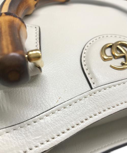 GUCCI（グッチ）GUCCI (グッチ) ダイアナ ミニトートバッグ アイボリーの古着・服飾アイテム
