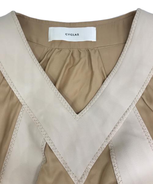CYCLAS（シクラス）CYCLAS (シクラス) レーヨンブラウス ベージュ サイズ:Sの古着・服飾アイテム