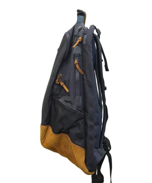 VISVIM（ビズビム）VISVIM (ビズビム) BALLISTIC 20L バックパック/バリスティック 20リットル ネイビー×ブラウンの古着・服飾アイテム