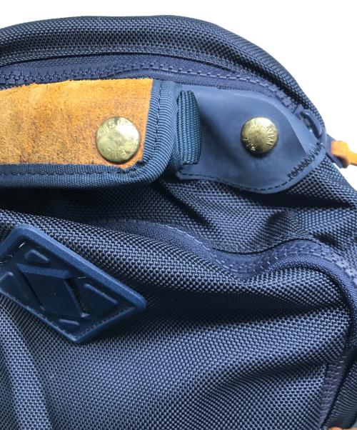 VISVIM（ビズビム）VISVIM (ビズビム) BALLISTIC 20L バックパック/バリスティック 20リットル ネイビー×ブラウンの古着・服飾アイテム