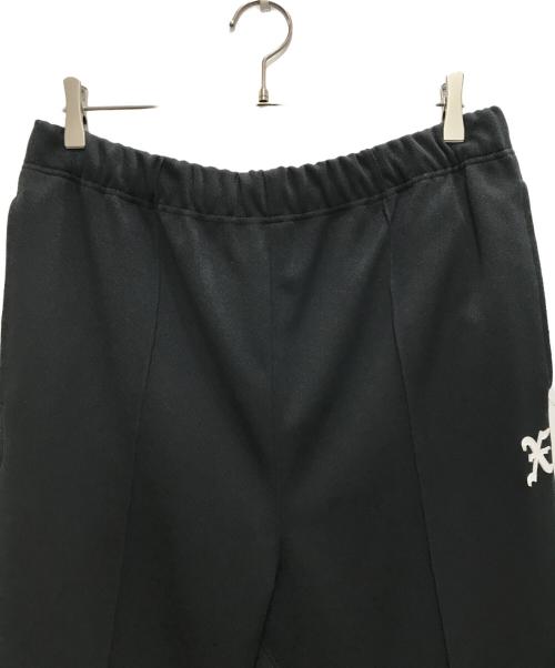 GOD SELECTION XXX（ゴッドセレクショントリプルエックス）GOD SELECTION XXX (ゴッドセレクショントリプルエックス) アップリケロゴ スウェット パンツ ブラック サイズ:XLの古着・服飾アイテム