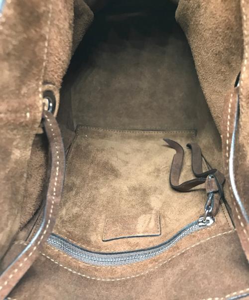 J&M DAVIDSON（ジェイ＆エム デヴィッドソン）J&M DAVIDSON (ジェイ＆エム デヴィッドソン) スタッズハンドバッグ ブラウンの古着・服飾アイテム