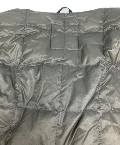 GRAMICCI（グラミチ）GRAMICCI (グラミチ) TAION (タイオン) ダウンジャケット グレー サイズ:ASIA Lの古着・服飾アイテム