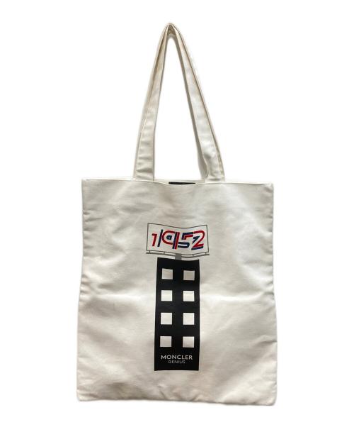 MONCLER（モンクレール）MONCLER (モンクレール) トートバッグ ホワイトの古着・服飾アイテム