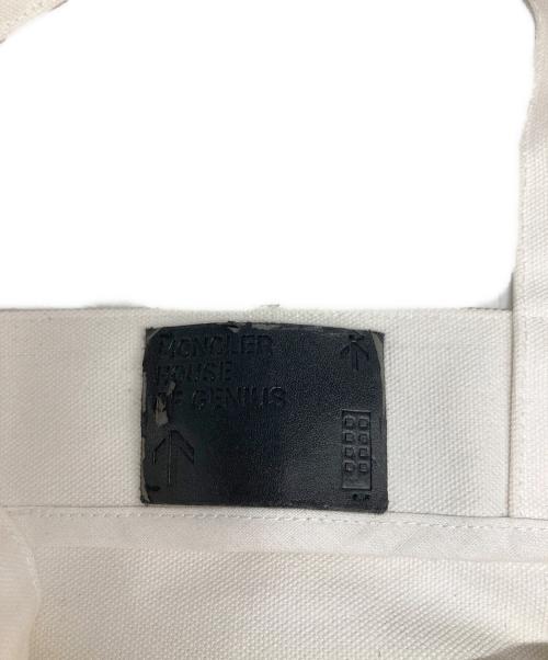 MONCLER（モンクレール）MONCLER (モンクレール) トートバッグ ホワイトの古着・服飾アイテム