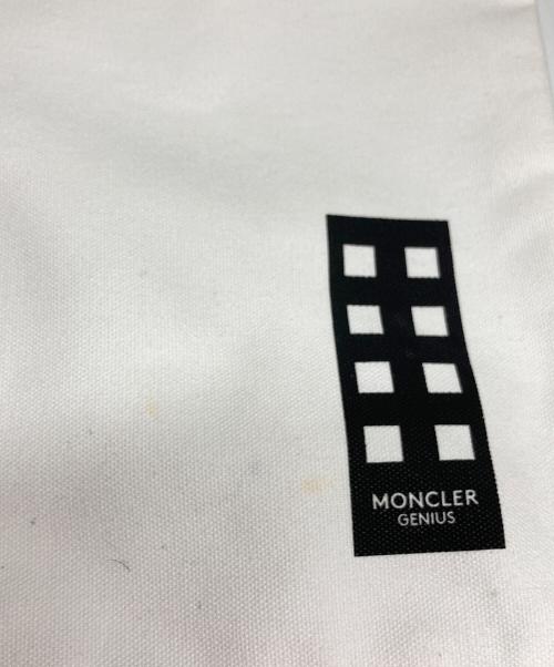 MONCLER（モンクレール）MONCLER (モンクレール) トートバッグ ホワイトの古着・服飾アイテム