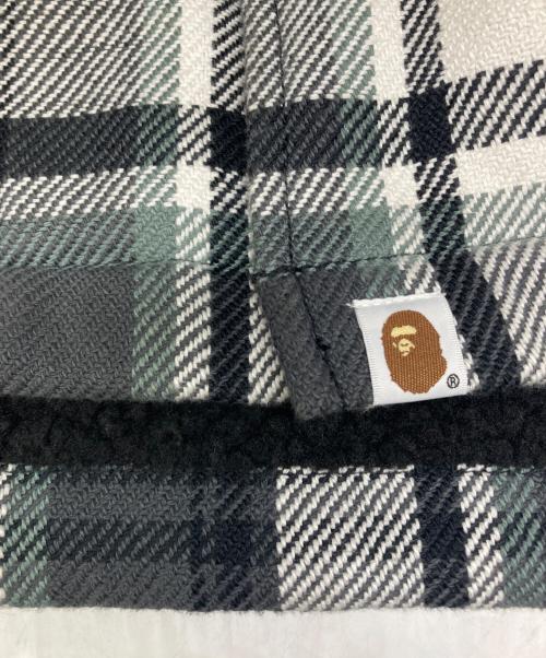 A BATHING APE（アベイシングエイプ）A BATHING APE (ア ベイシング エイプ) BAPE CHECK CPO JACKET/ベイプチェック CPOジャケット グレー×ホワイト サイズ:Lの古着・服飾アイテム