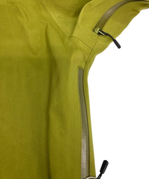 MOUNTAIN HARD WEAR（マウンテンハードウェア）MOUNTAIN HARD WEAR (マウンテンハードウェア) ウインター コヒージョン ジャケットV.2 グリーン×ブラック サイズ:L/Gの古着・服飾アイテム