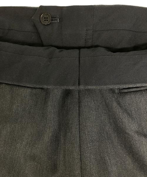 JOHN LAWRENCE SULLIVAN（ジョン ローレンス サリバン）JOHN LAWRENCE SULLIVAN (ジョン ローレンス サリバン) WOOL GABARDINE ZIP SHORTS ブラック サイズ:46の古着・服飾アイテム