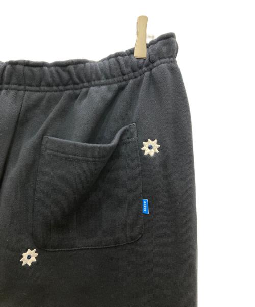 KEBOZ（ケボズ）KEBOZ (ケボズ) NICK GEAR (ニックギア) 刺繍スウェットパンツ ネイビー サイズ:XLの古着・服飾アイテム